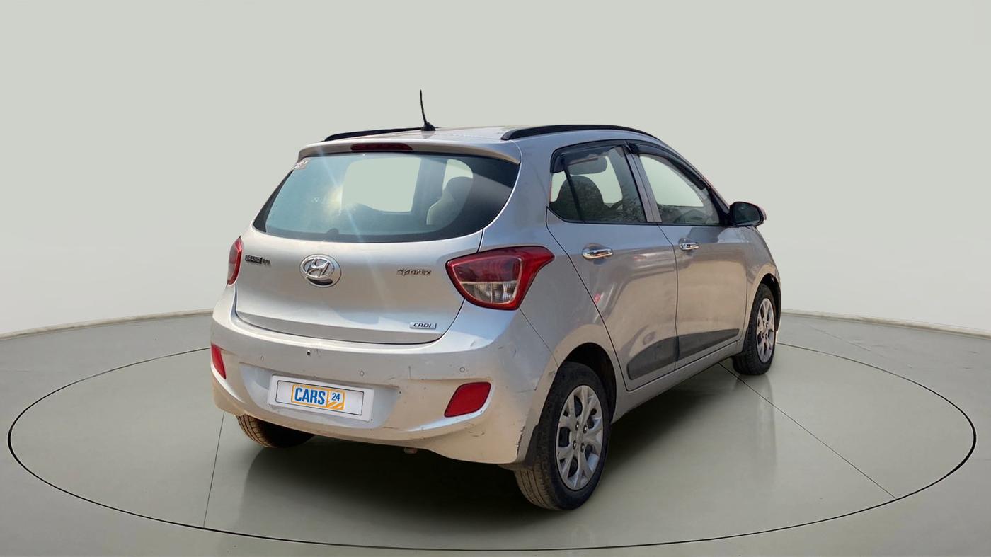 2013 Hyundai Grand i10 SPORTZ 1.1 CRDI, Diesel, Manual, 58,802 km, Right Back Diagonal