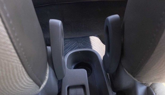 2012 Hyundai i10 SPORTZ 1.2, Petrol, Manual, 57,991 km, Driver Side Adjustment Panel
