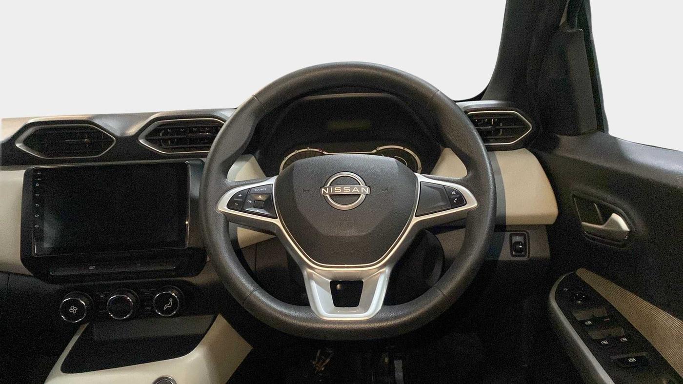 2021 Nissan MAGNITE XL TURBO CVT, Petrol, Automatic, 17,832 km, Steering Wheel Close Up