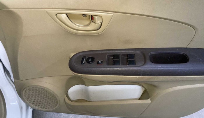 2013 Honda Brio S MT, Petrol, Manual, 82,801 km, Driver Side Door Panels Control