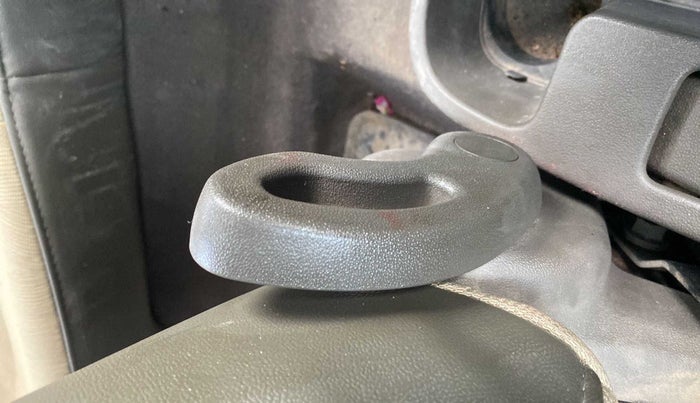 2012 Hyundai i10 ASTA 1.2, Petrol, Manual, 43,314 km, Driver Side Adjustment Panel