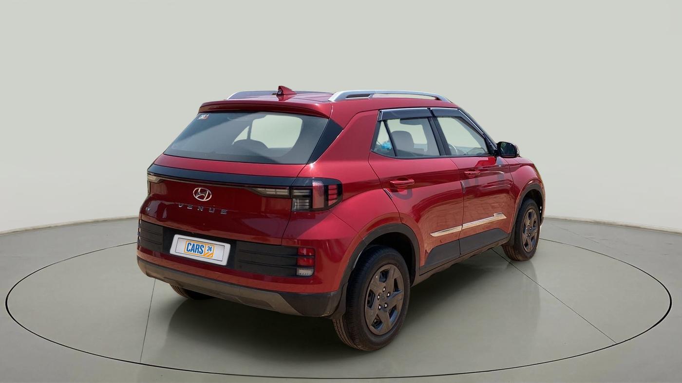 2023 Hyundai VENUE SX 1.2 PETROL, Petrol, Manual, 4,727 km, Right Back Diagonal