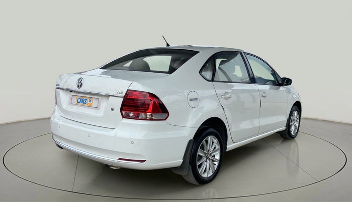 2016 Volkswagen Vento HIGHLINE 1.5 AT, Diesel, Automatic, 1,01,617 km, Right Back Diagonal