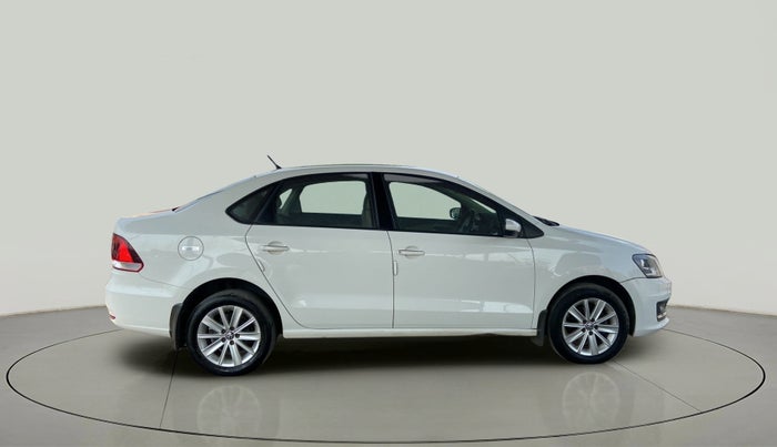 2016 Volkswagen Vento HIGHLINE 1.5 AT, Diesel, Automatic, 1,01,617 km, Right Side View