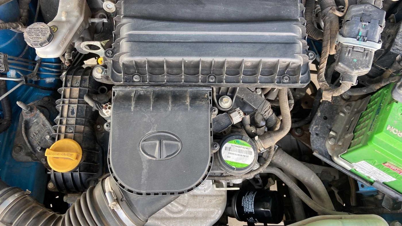 2019 Tata Tiago XZ PLUS PETROL, Petrol, Manual, 23,141 km, Open Bonet