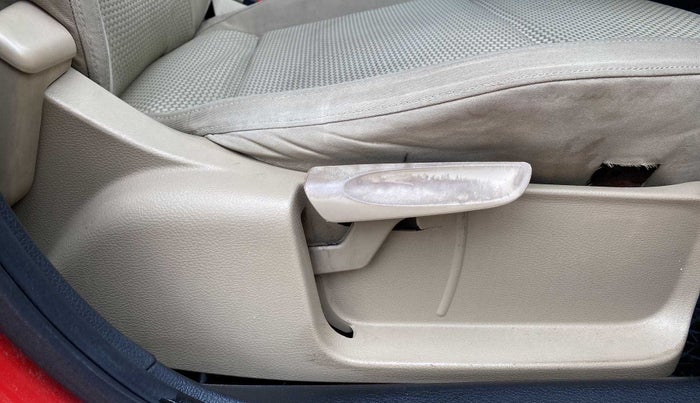 2015 Volkswagen Polo HIGHLINE1.2L, Petrol, Manual, 97,162 km, Driver Side Adjustment Panel