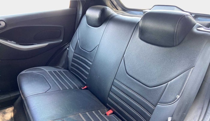 2018 Ford FREESTYLE TREND 1.5 DIESEL, Diesel, Manual, 70,609 km, Right Side Rear Door Cabin