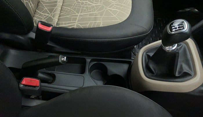 2014 Hyundai Grand i10 SPORTZ 1.2 KAPPA VTVT, Petrol, Manual, 45,170 km, Gear Lever