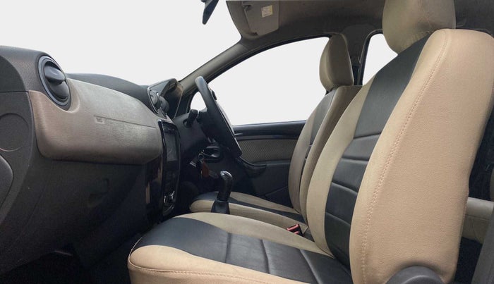 2015 Renault Duster 85 PS RXL DIESEL (OPT), Diesel, Manual, 99,606 km, Right Side Front Door Cabin
