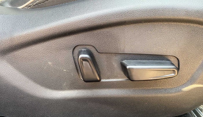 2021 Hyundai Creta SX (O) AT 1.5 DIESEL, Diesel, Automatic, 46,516 km, Driver Side Adjustment Panel