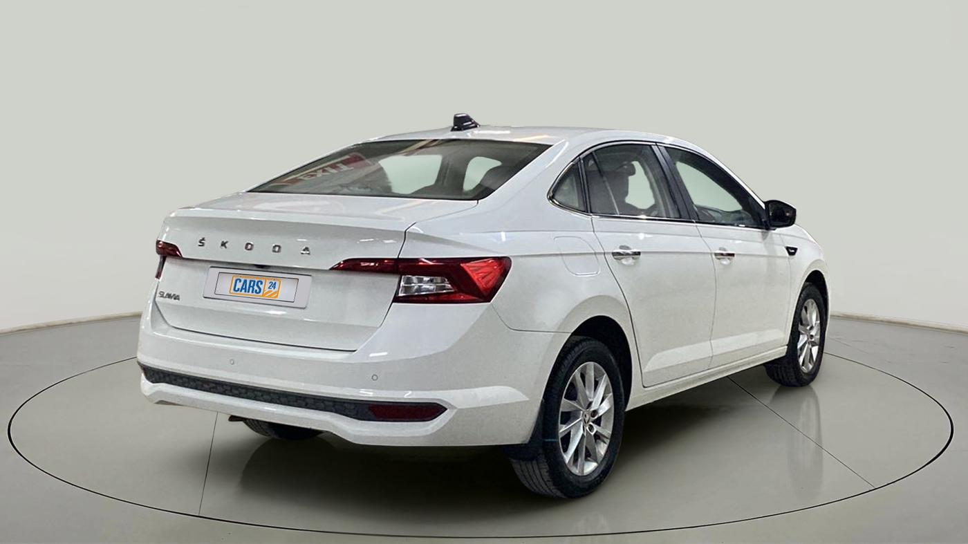 2022 Skoda SLAVIA AMBITION 1.0L TSI MT, Petrol, Manual, 29,903 km, Right Back Diagonal