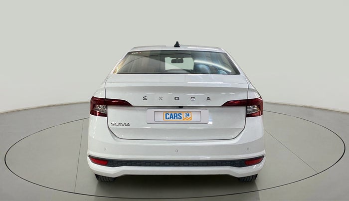 2022 Skoda SLAVIA AMBITION 1.0L TSI MT, Petrol, Manual, 29,903 km, Back/Rear