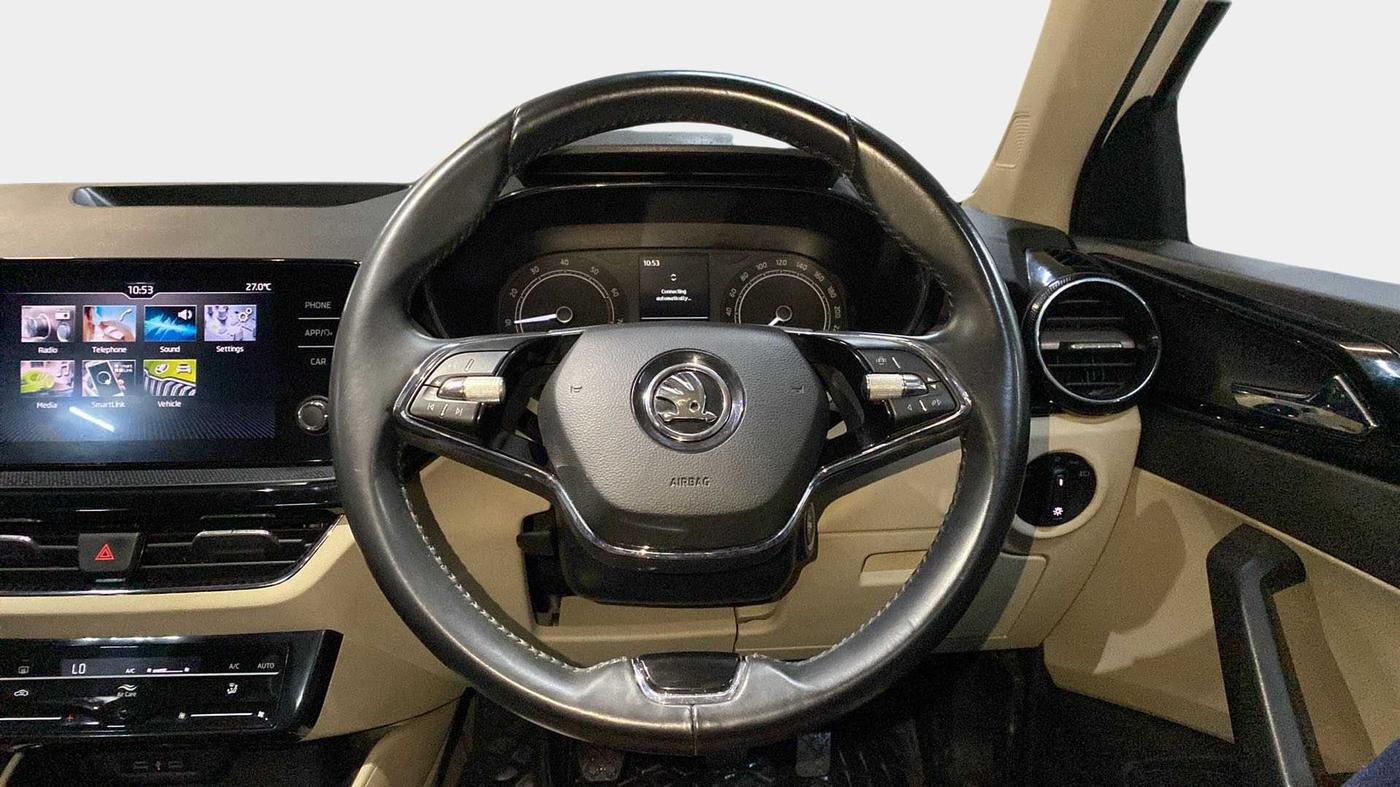 2022 Skoda SLAVIA AMBITION 1.0L TSI MT, Petrol, Manual, 29,903 km, Steering Wheel Close Up