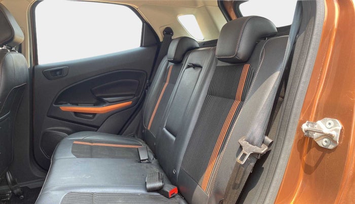 2021 Ford Ecosport TITANIUM 1.5L SPORTS(SUNROOF) DIESEL, Diesel, Manual, 18,380 km, Right Side Rear Door Cabin