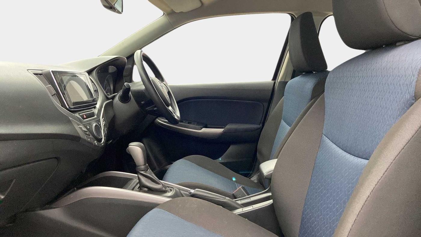 2019 Toyota Glanza G CVT, Petrol, Automatic, 55,784 km, Right Side Front Door Cabin
