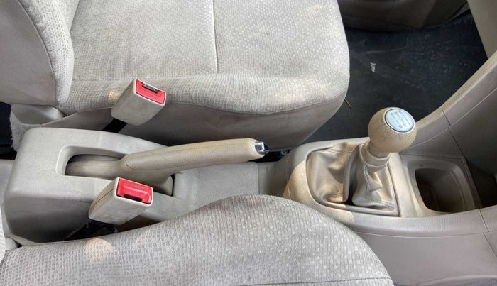 2013 Maruti Swift Dzire VXI, Petrol, Manual, 97,305 km, Gear Lever
