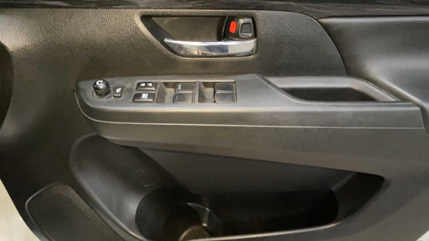 2022 Maruti XL6 ZETA MT, Petrol, Manual, 39,991 km, Driver Side Door Panels Control