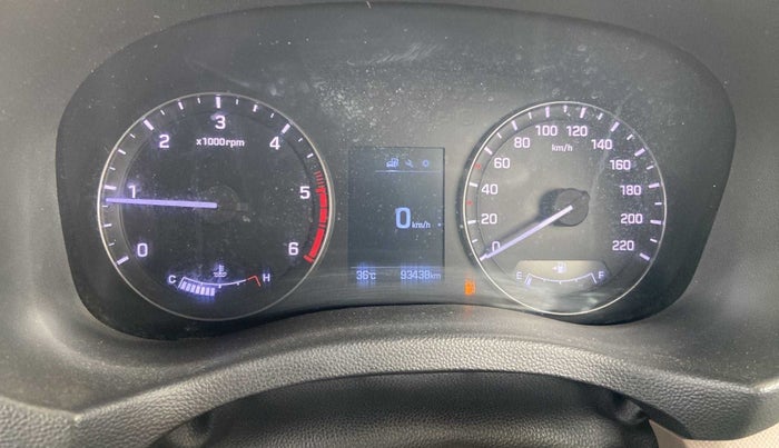 2015 Hyundai Creta SX (O) 1.6 DIESEL, Diesel, Manual, 93,452 km, Odometer Image