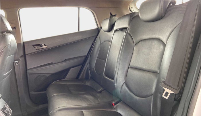 2015 Hyundai Creta SX (O) 1.6 DIESEL, Diesel, Manual, 93,452 km, Right Side Rear Door Cabin