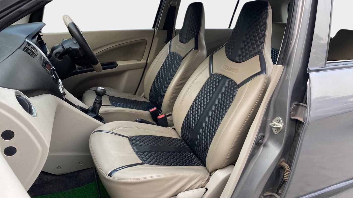 2018 Maruti Celerio ZXI, Petrol, Manual, 67,679 km, Right Side Front Door Cabin