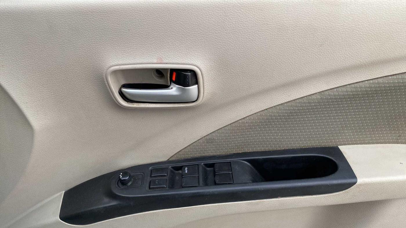 2018 Maruti Celerio ZXI, Petrol, Manual, 67,679 km, Driver Side Door Panels Control