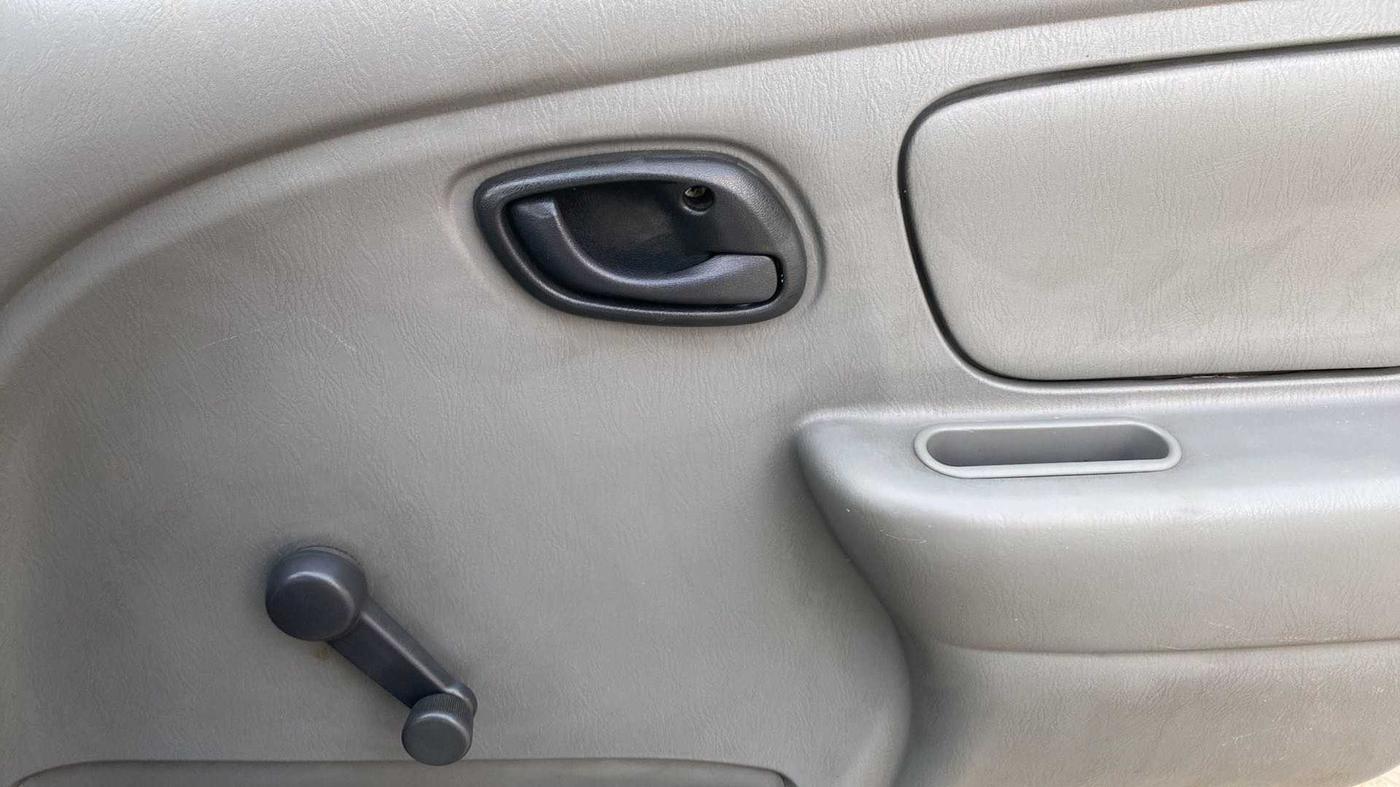 2013 Maruti Alto K10 LXI, Petrol, Manual, 66,195 km, Driver Side Door Panels Control