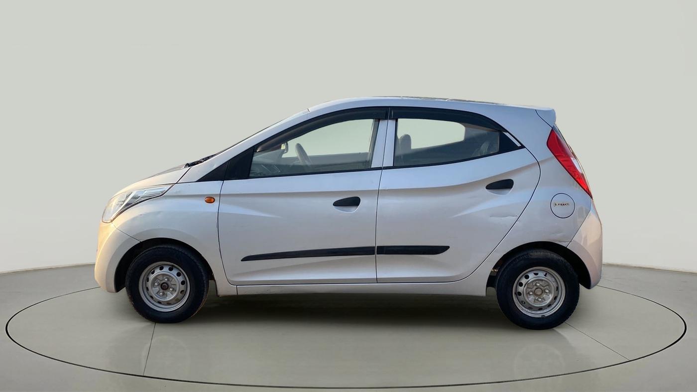 2016 Hyundai Eon ERA +, Petrol, Manual, 33,944 km, Left Side