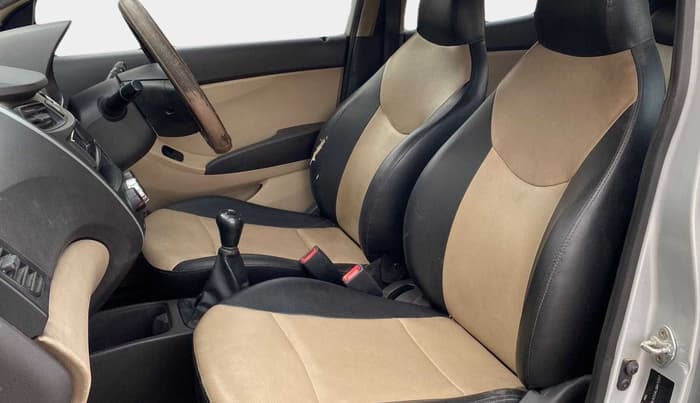 2016 Hyundai Eon ERA +, Petrol, Manual, 33,944 km, Right Side Front Door Cabin