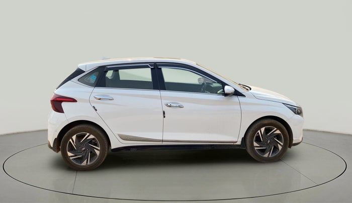 2021 Hyundai NEW I20 ASTA (O) 1.5 CRDI MT, Diesel, Manual, 21,128 km, Right Side View