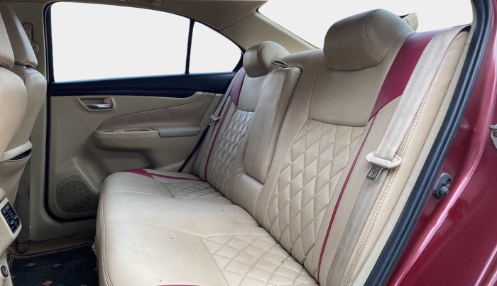 2017 Maruti Ciaz DELTA 1.4 MT PETROL, Petrol, Manual, 94,757 km, Right Side Rear Door Cabin