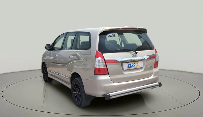 2015 Toyota Innova 2.5 VX 8 STR, Diesel, Manual, 96,972 km, Left Back Diagonal