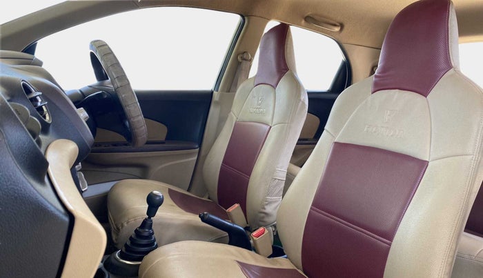 2013 Honda Brio V MT, Petrol, Manual, 26,945 km, Right Side Front Door Cabin