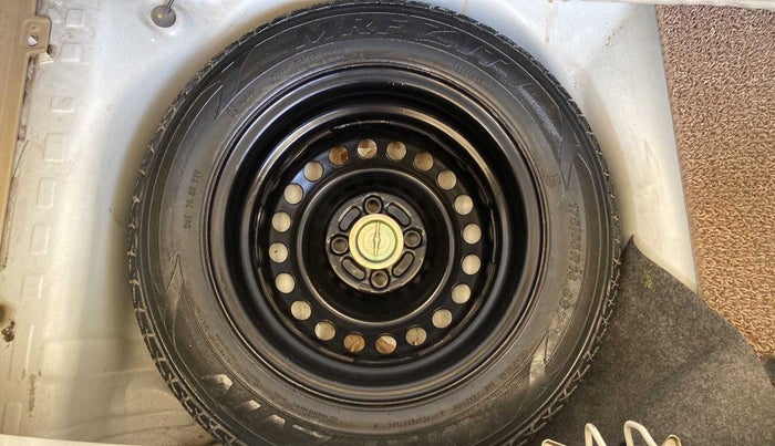 2013 Honda Brio V MT, Petrol, Manual, 26,945 km, Boot Inside