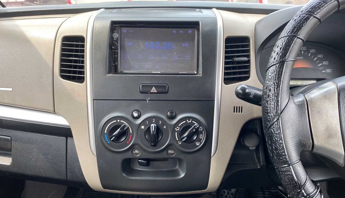 2013 Maruti Wagon R 1.0 LXI, Petrol, Manual, 1,23,780 km, Air Conditioner