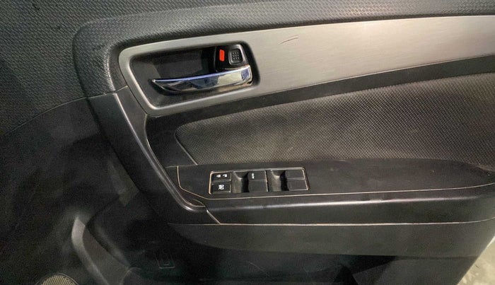 2019 Maruti Vitara Brezza ZDI PLUS, Diesel, Manual, 68,357 km, Driver Side Door Panels Control