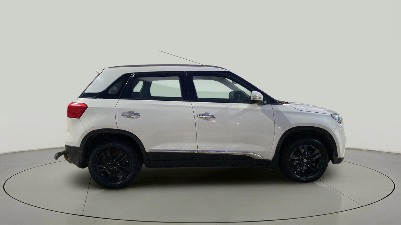 2019 Maruti Vitara Brezza ZDI PLUS, Diesel, Manual, 68,357 km, Right Side View