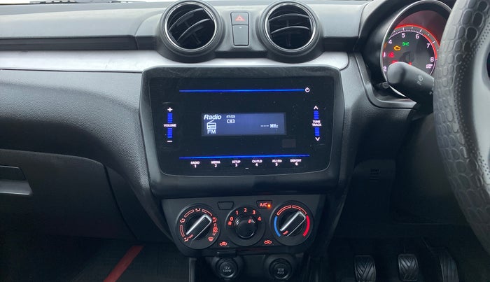 2021 Maruti Swift VXI, Petrol, Manual, 22,063 km, Air Conditioner