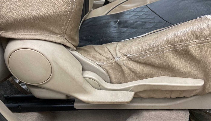 2019 Maruti Dzire VXI, Petrol, Manual, 35,601 km, Driver Side Adjustment Panel