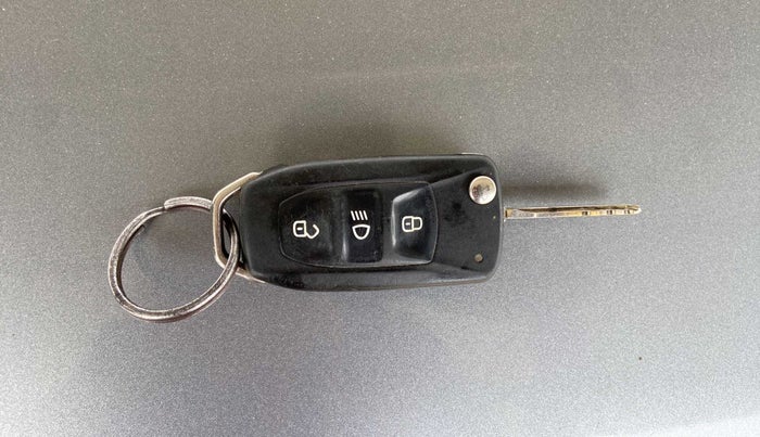 2018 Tata TIGOR XT PETROL, Petrol, Manual, 95,804 km, Key Close Up