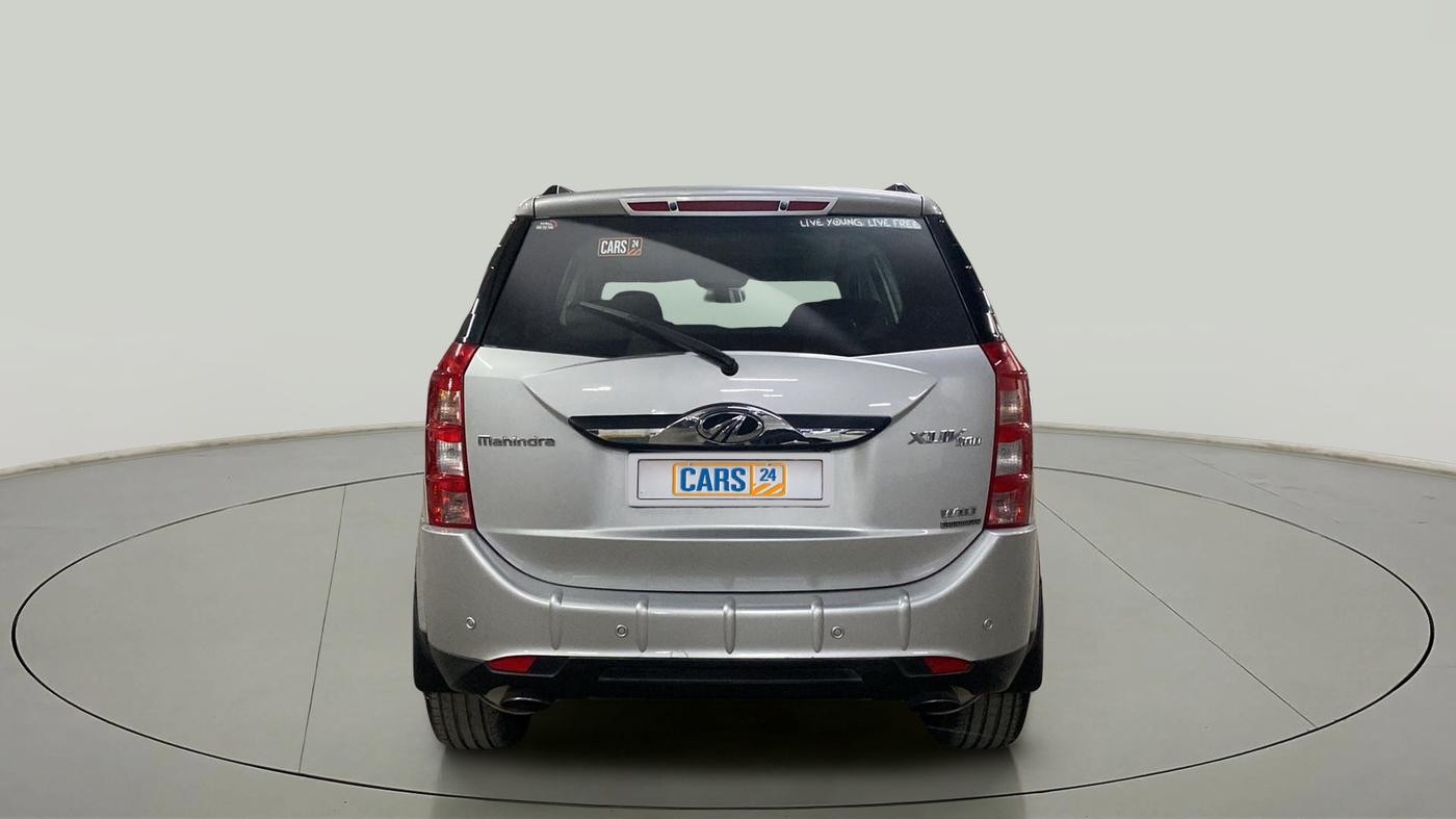 2018 Mahindra XUV500 W10 AT, Diesel, Automatic, 32,693 km, Back/Rear