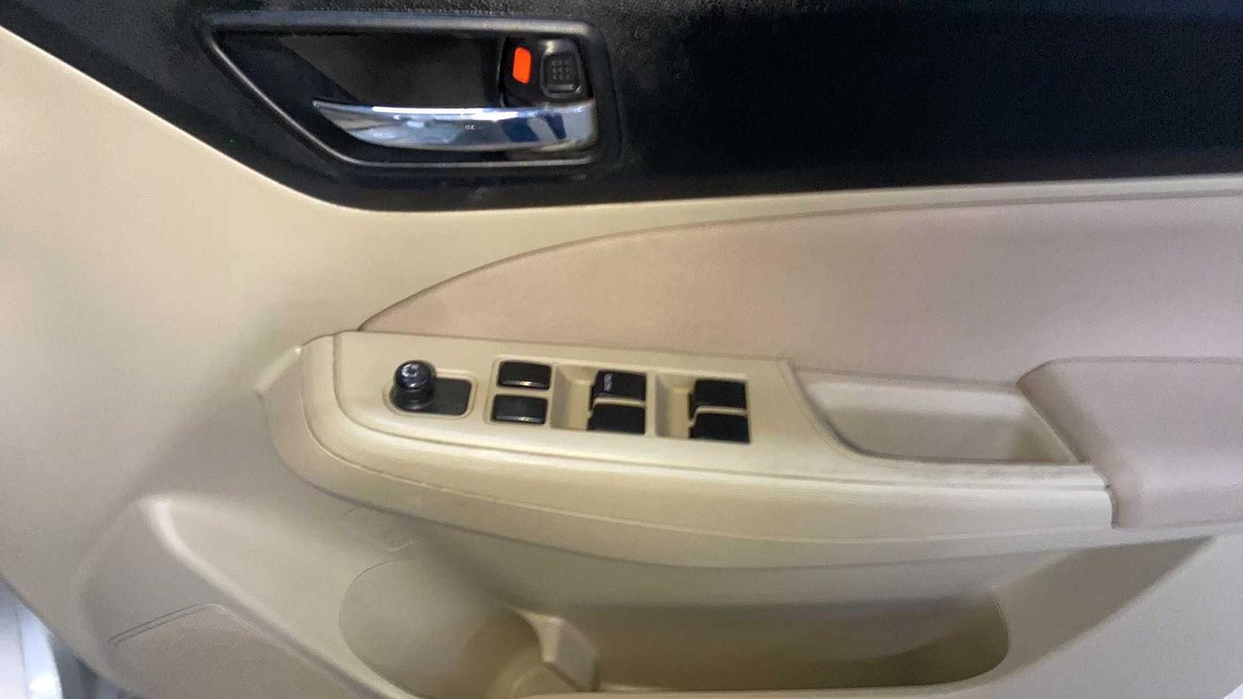 2019 Maruti Dzire VXI, Petrol, Manual, 61,837 km, Driver Side Door Panels Control