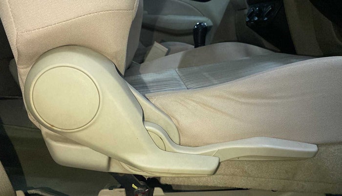 2019 Maruti Dzire VXI, Petrol, Manual, 61,837 km, Driver Side Adjustment Panel