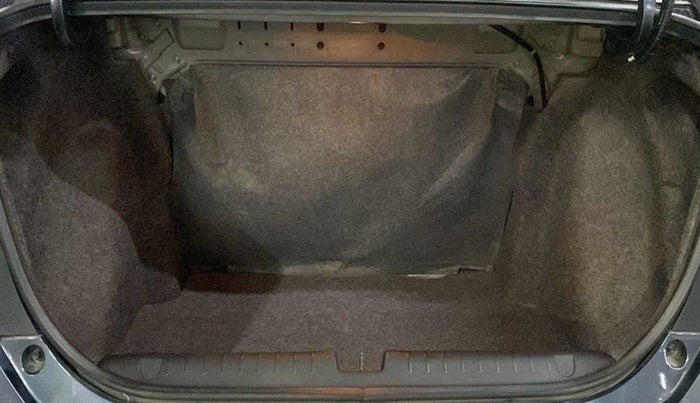 2023 Honda Amaze 1.2L I-VTEC VX, Petrol, Manual, 8,610 km, Boot Inside