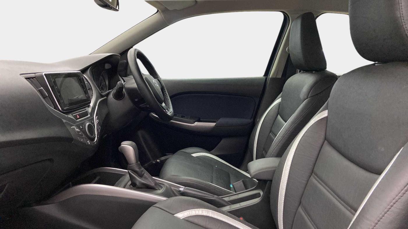 2019 Maruti Baleno ALPHA CVT PETROL 1.2, Petrol, Automatic, 30,586 km, Right Side Front Door Cabin