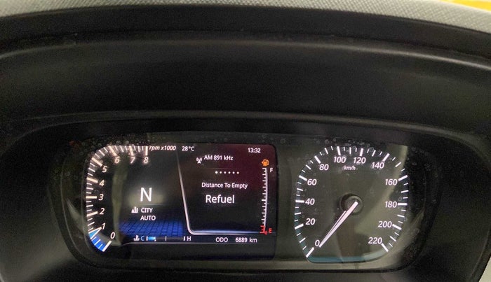 2022 Tata PUNCH CREATIVE AMT 1.2 RTN DUAL TONE, Petrol, Automatic, 7,078 km, Odometer Image