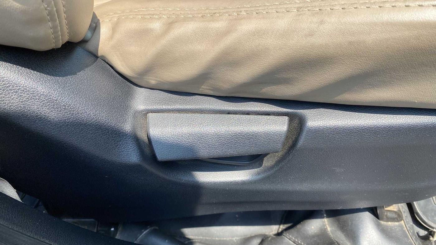 2019 Hyundai NEW SANTRO SPORTZ AMT, Petrol, Automatic, 41,304 km, Driver Side Adjustment Panel