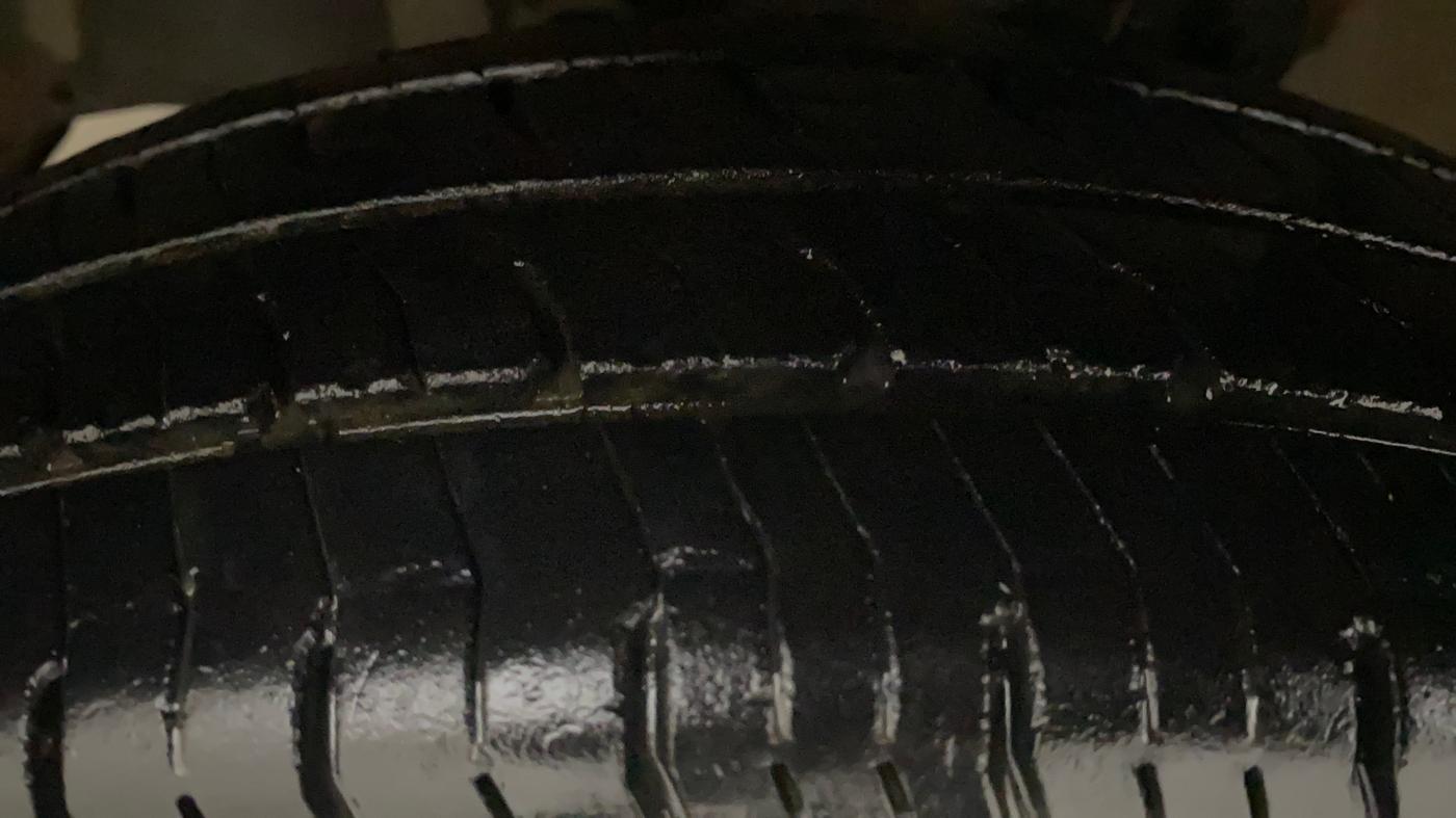 2013 Maruti A Star VXI, Petrol, Manual, 70,435 km, Left Front Tyre Tread