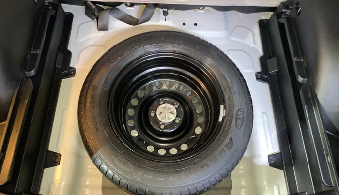 2022 KIA SELTOS HTK PLUS 1.5, Petrol, Manual, 13,589 km, Spare Tyre