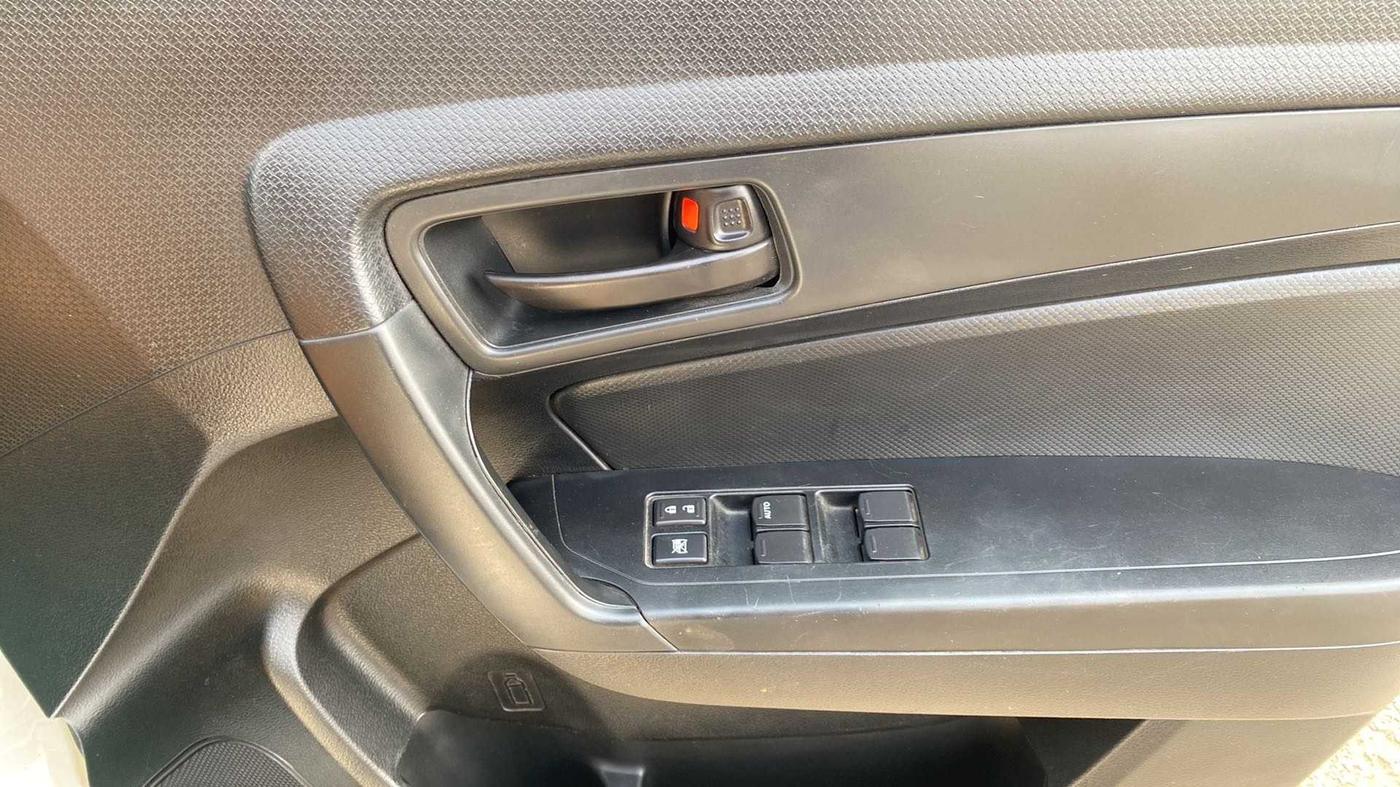 2022 Maruti Vitara Brezza LXI, Petrol, Manual, 26,579 km, Driver Side Door Panels Control