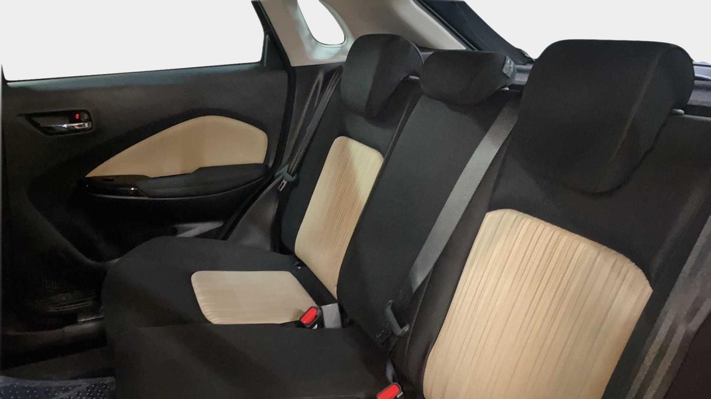 2023 Toyota Glanza V AMT, Petrol, Automatic, 10,279 km, Right Side Rear Door Cabin